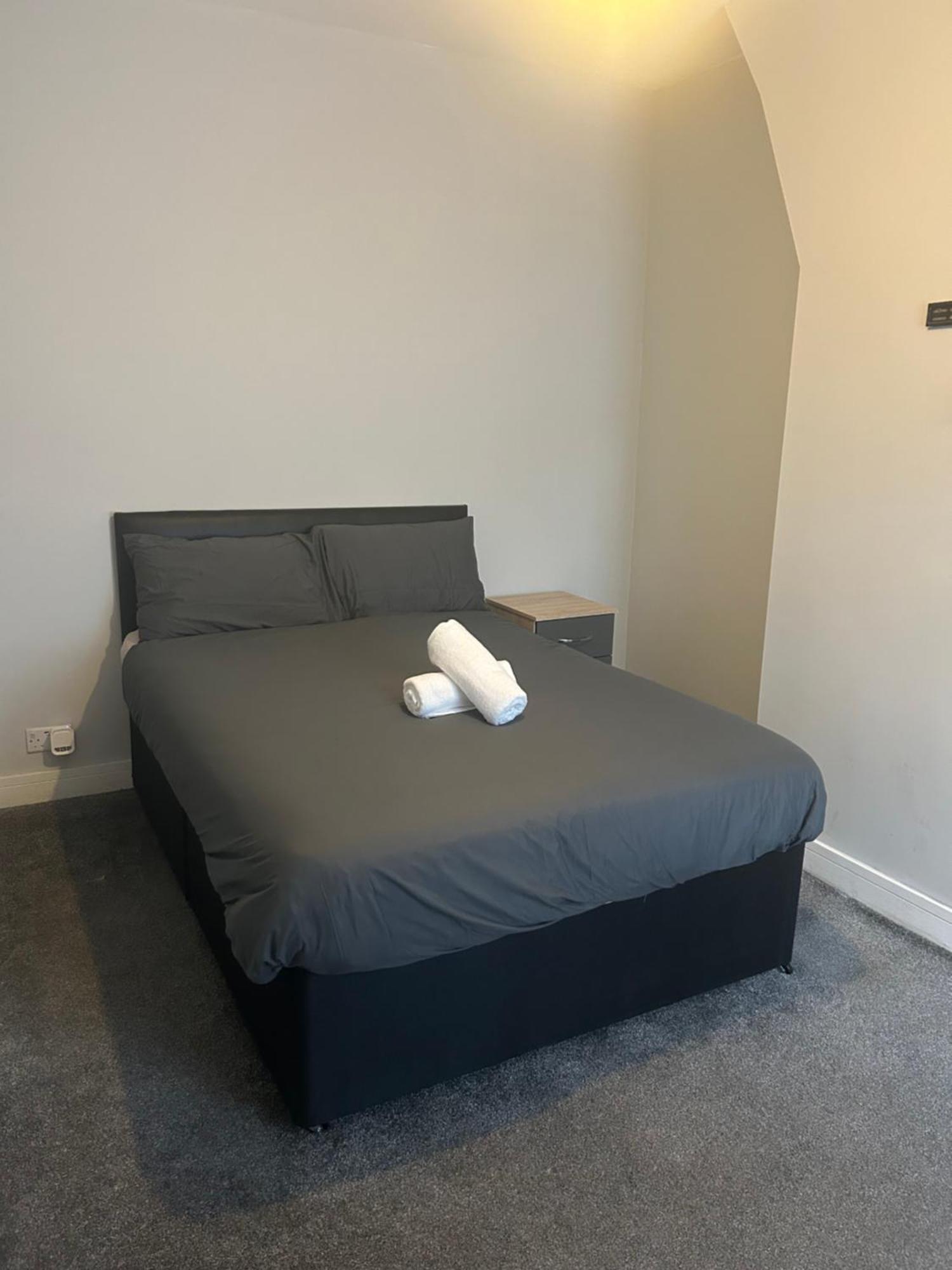 Stoke-on-Trent Brunswick Place 1 Bed & Breakfast エクステリア 写真